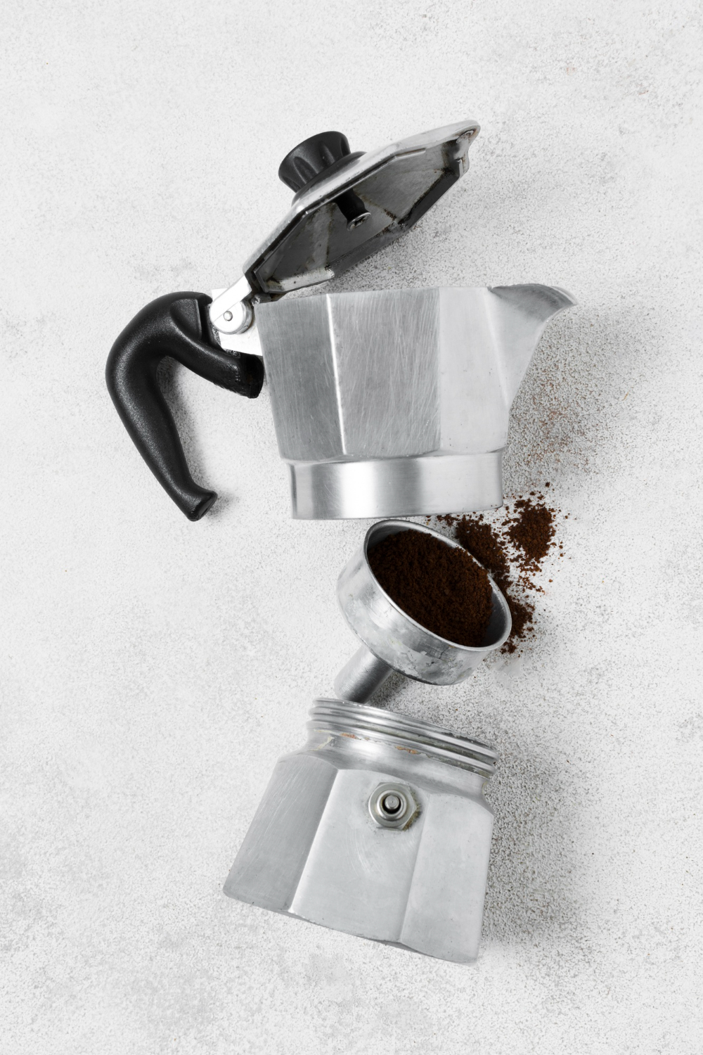 Qual è l’origine della caffettiera moka?